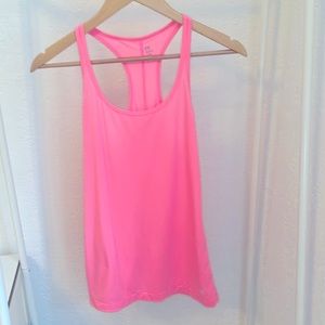 Gap fit breathe tank. Size XS.